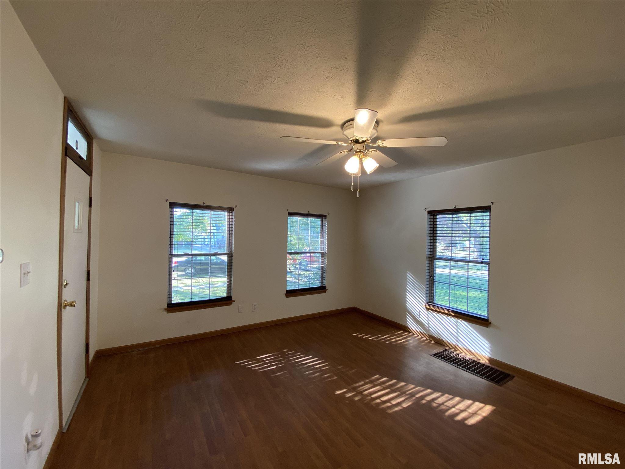 1308 North Rutledge Street Springfield, IL 62702 - Photo 7 of 19