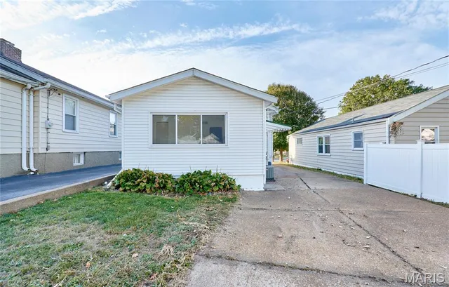 $172,500 | 6339 Marquette Avenue, St. Louis, MO 63139