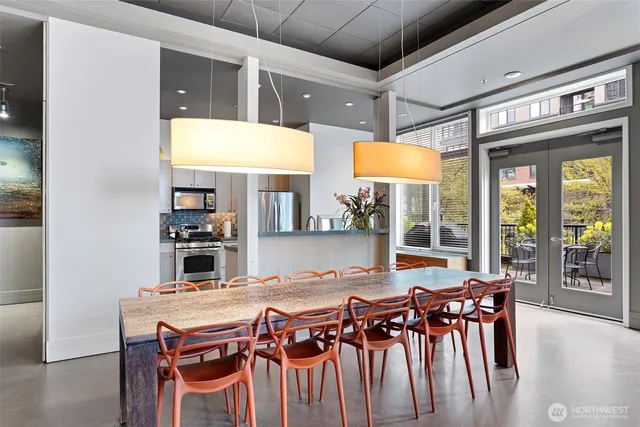 $399,000 | 2801 1st Avenue, Unit 612, Seattle, WA 98121