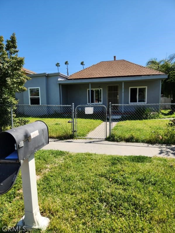 2344 11th Street Riverside, CA 92507 - Photo 1 of 1