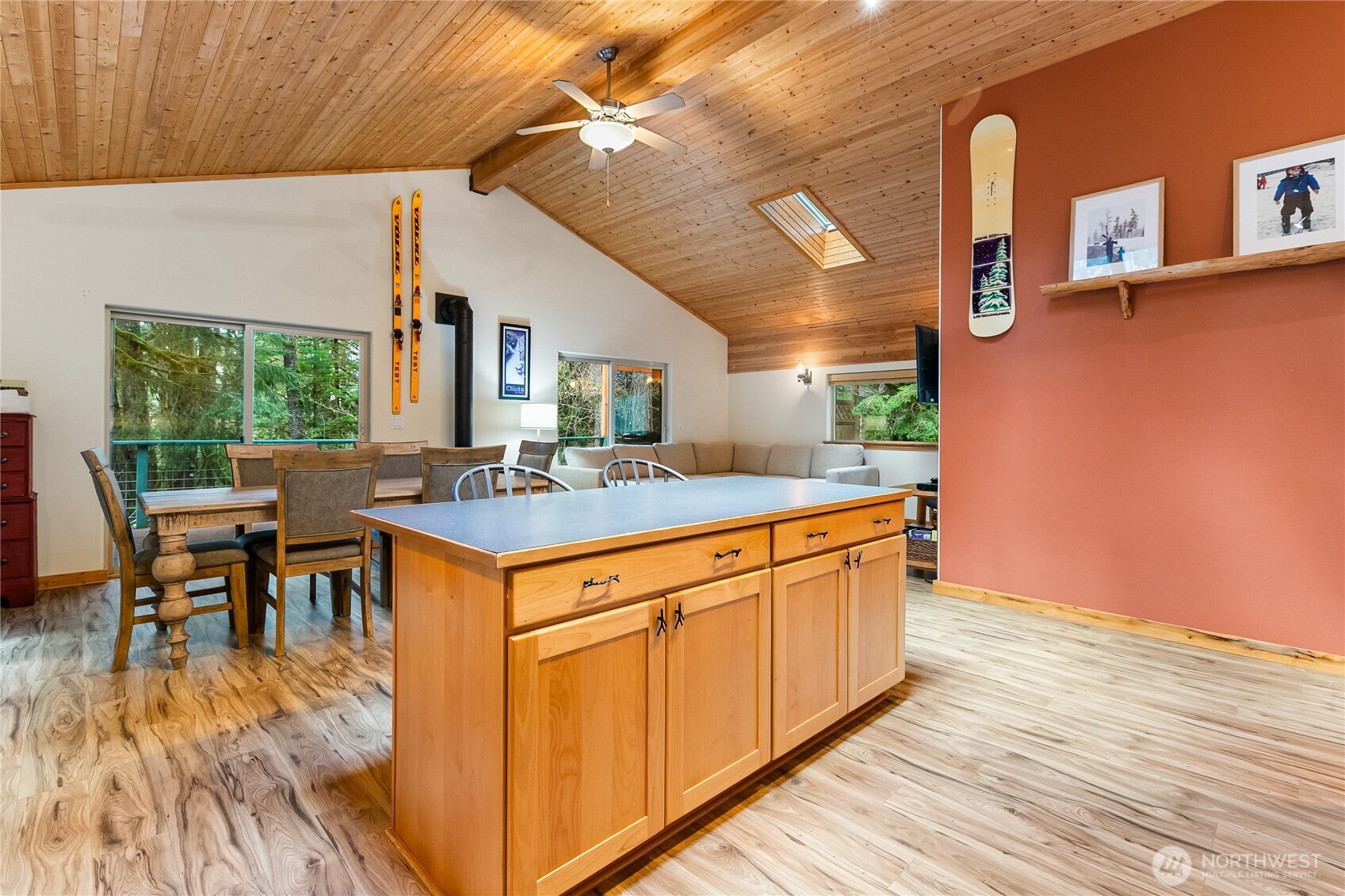 7469 Miller Way Deming, WA 98244 - Photo 12 of 31