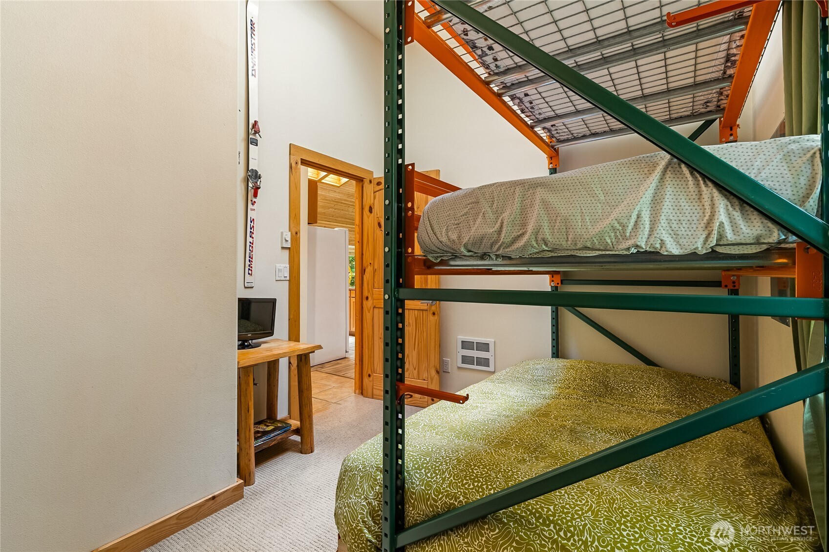 7469 Miller Way Deming, WA 98244 - Photo 14 of 31