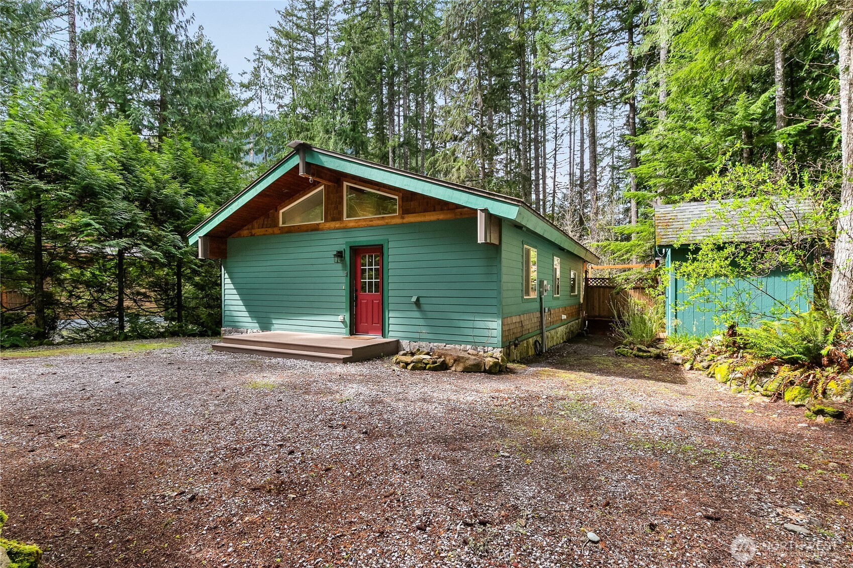 7469 Miller Way Deming, WA 98244 - Photo 24 of 31