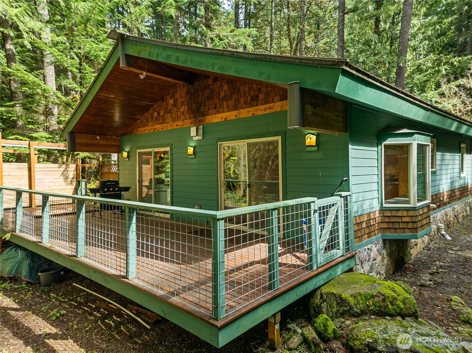 7469 Miller Way Deming, WA 98244 - Photo 28 of 31