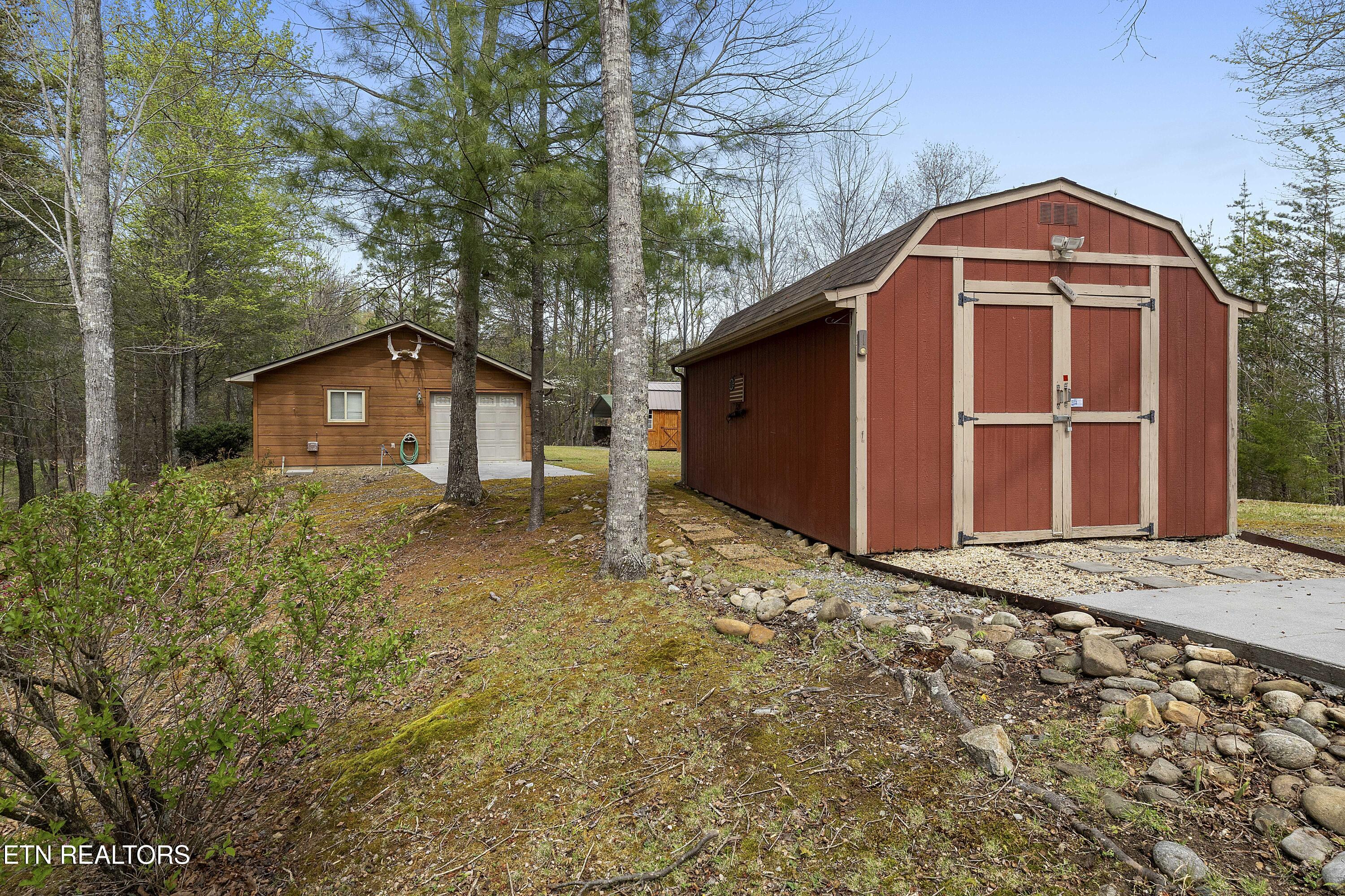 427 Gold Road Cosby, TN 37722 - Photo 14 of 46 L40A8090