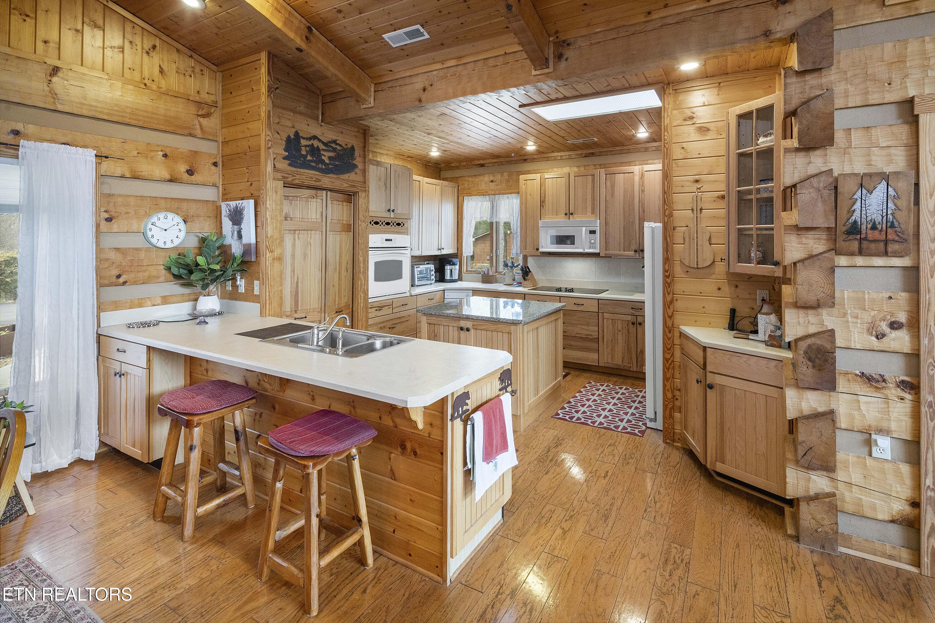 427 Gold Road Cosby, TN 37722 - Photo 22 of 46 L40A8140