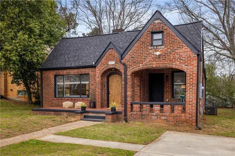 $399,900 | 1377 Martin Luther King Junior Drive Southwest, Atlanta, GA 30314