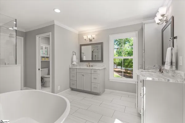 $1,050,000 | 106 Ramblewood Lane, Greenville, SC 29615