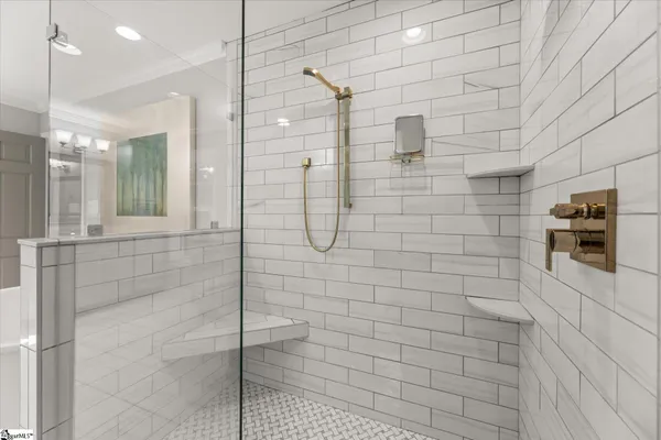 $1,050,000 | 106 Ramblewood Lane, Greenville, SC 29615