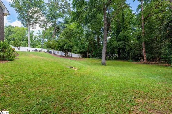 $1,050,000 | 106 Ramblewood Lane, Greenville, SC 29615