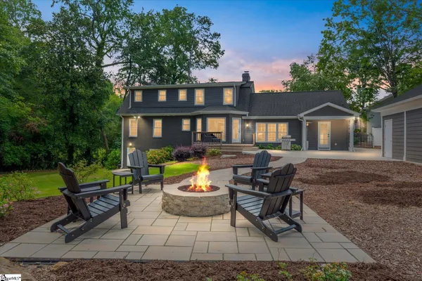 $1,050,000 | 106 Ramblewood Lane, Greenville, SC 29615