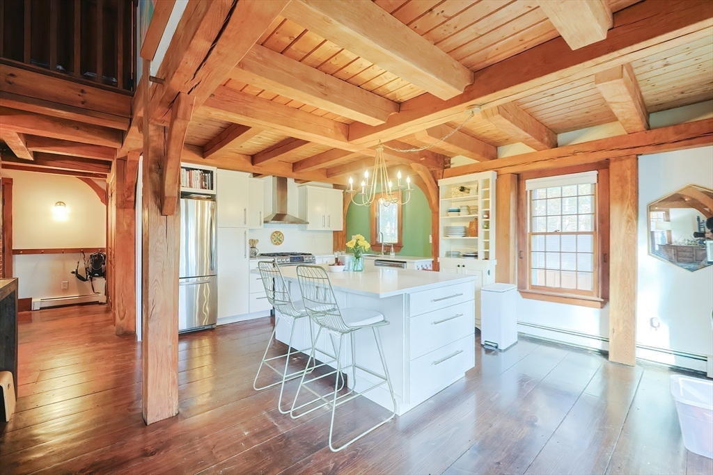 131 Jennings Road Holliston, MA 01746 - Photo 11 of 34 Gallery Image 11