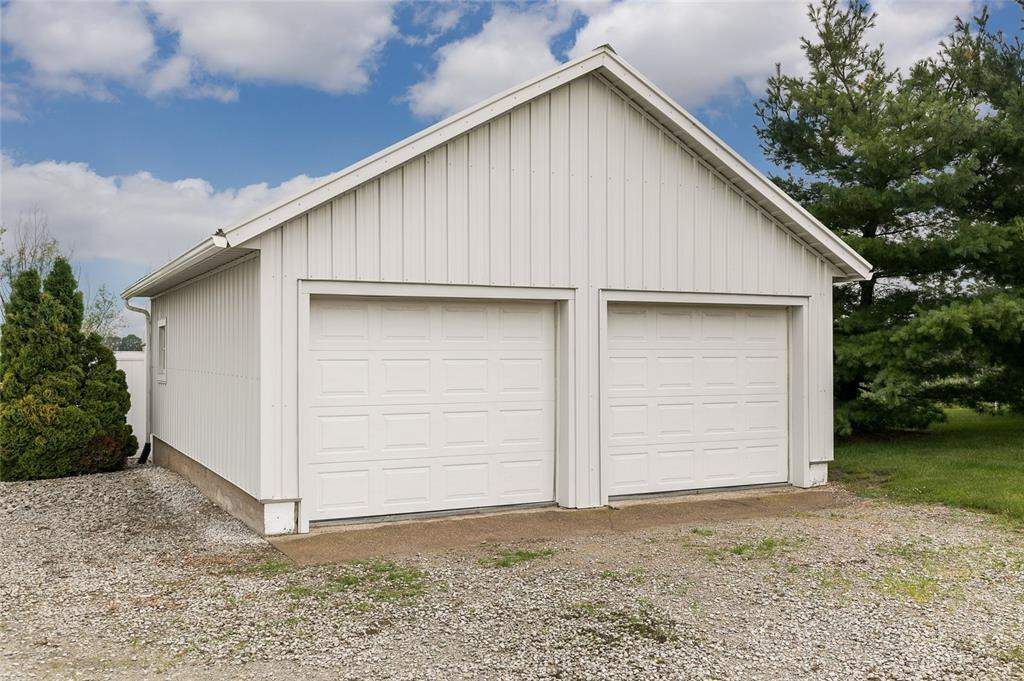 3000 Central City Road Alburnett, IA 52202 - Photo 13 of 50 Gallery Image 13