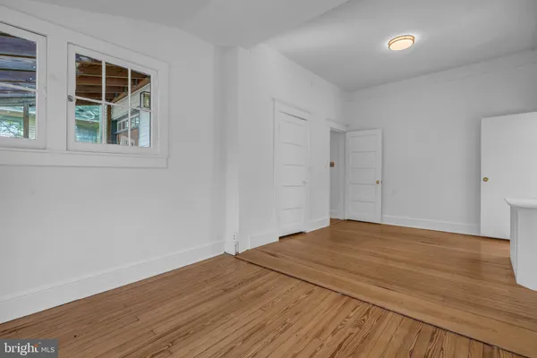 $1,175,000 | 422 North Edgewood Street, Arlington, VA 22201