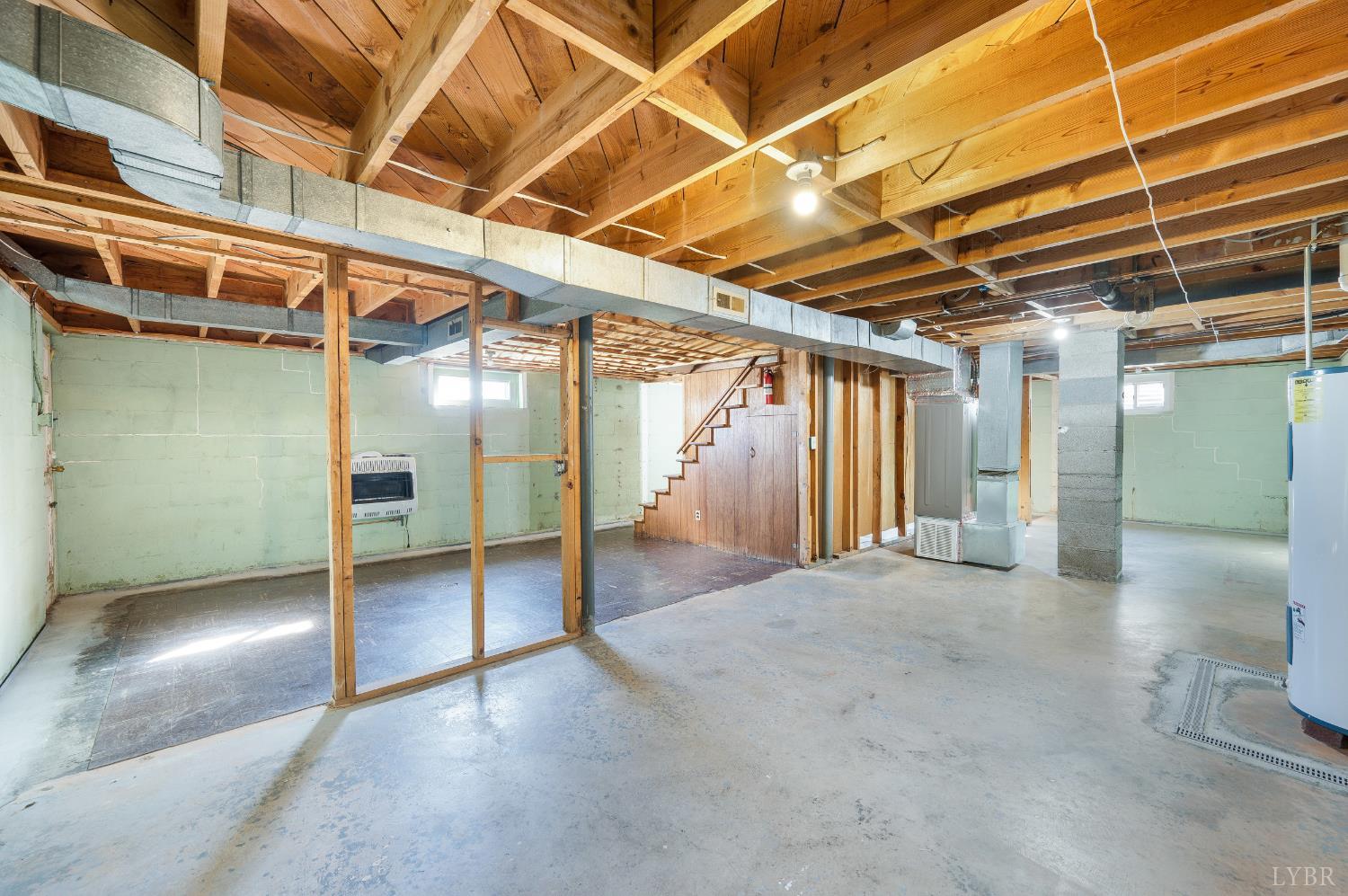 492 Greendale Drive Rustburg, VA 24588 - Photo 21 of 39 a view of an empty room