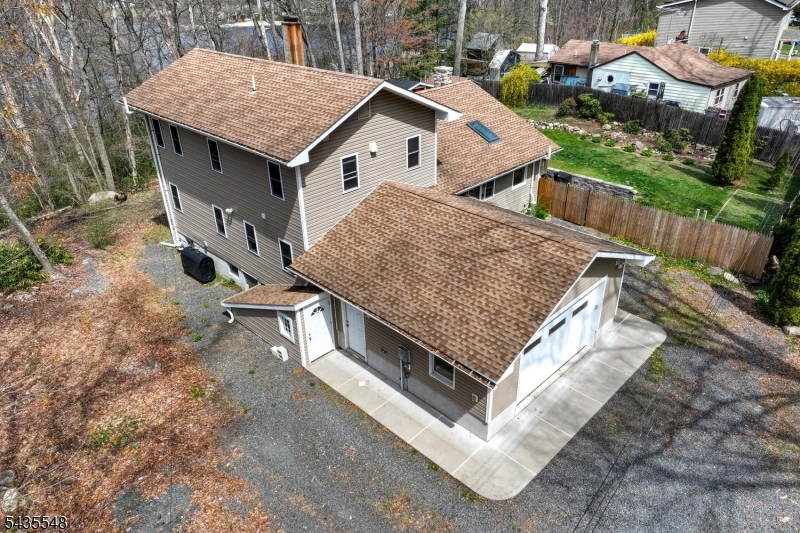 11 Mt Crest Road Oak Ridge, NJ 07438 - Photo 35 of 36