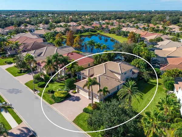 $1,180,000 | 13911 Siena Loop, Lakewood Ranch, FL 34202
