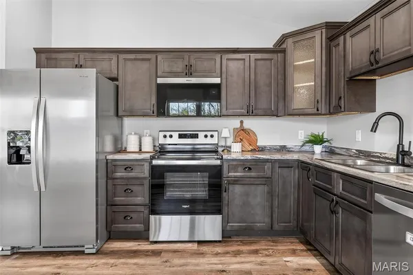 $235,900 | 131 North Alexander Street, Farmington, MO 63640