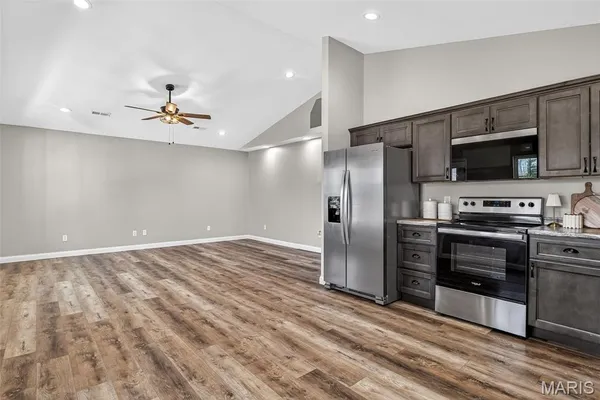 $235,900 | 131 North Alexander Street, Farmington, MO 63640