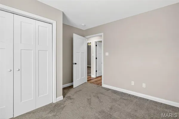 $235,900 | 131 North Alexander Street, Farmington, MO 63640