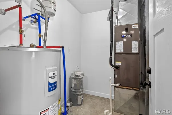 $235,900 | 131 North Alexander Street, Farmington, MO 63640