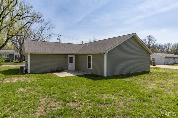 $235,900 | 131 North Alexander Street, Farmington, MO 63640