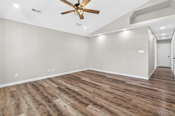 $235,900 | 131 North Alexander Street, Farmington, MO 63640