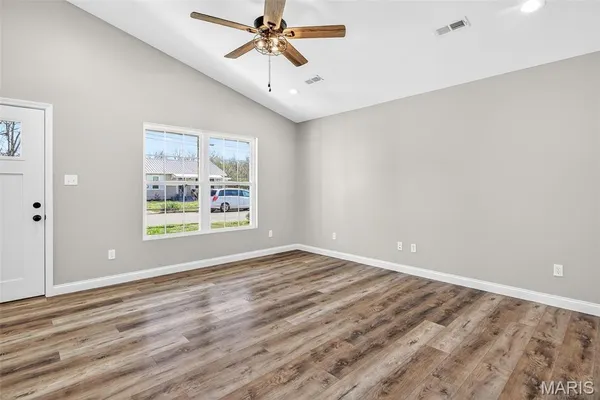 $235,900 | 131 North Alexander Street, Farmington, MO 63640