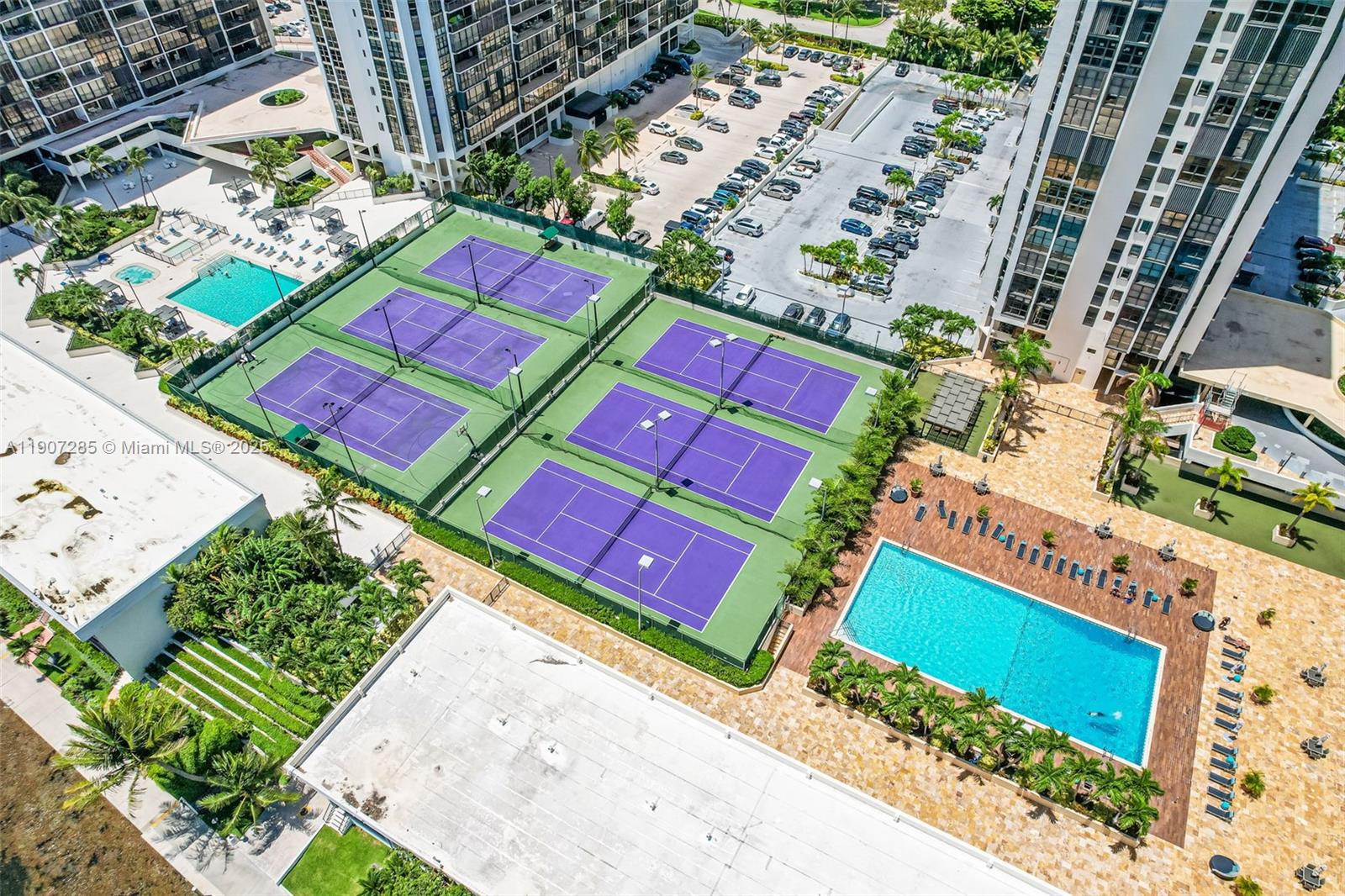 1925 Brickell Avenue, Unit 1811 Miami, FL 33129 - Photo 34 of 63