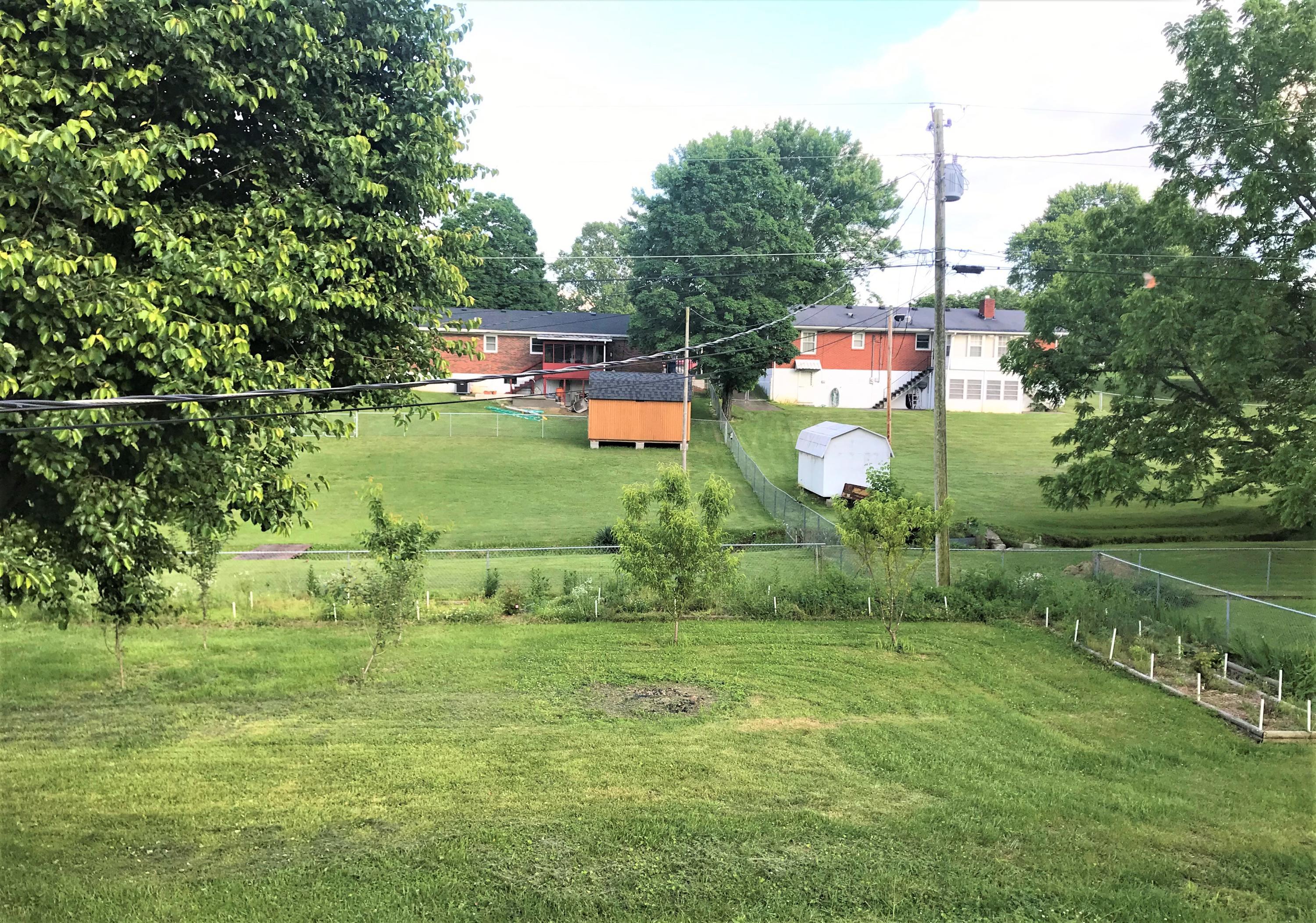 875 West Bourbon Road Somerset, KY 42503 - Photo 51 of 60 Garden Spot