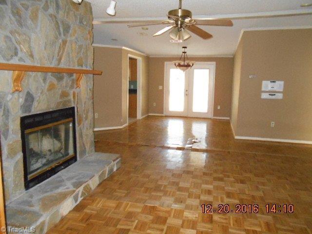 1446 Pebblebrook Road Winston-Salem, NC 27105 - Photo 14 of 27