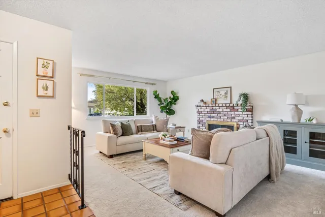 $685,000 | 5070 Dupont E Court, Santa Rosa, CA 95409