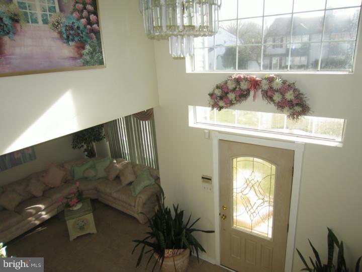 112 Crossing Way Clementon, NJ 08021 - Photo 3 of 25 Gallery Image 3