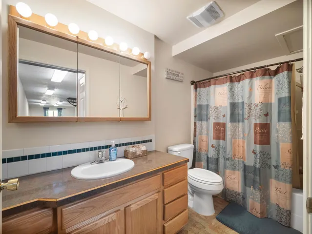 $487,000 | 26370 South Hinds Drive, St. Maries, ID 83861