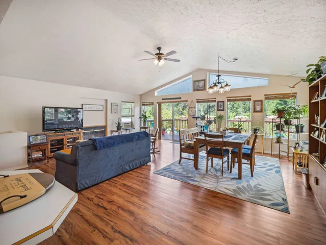 $487,000 | 26370 South Hinds Drive, St. Maries, ID 83861