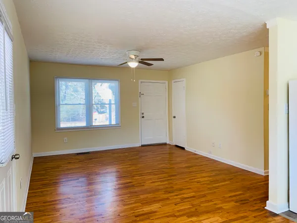 $1,495 | 24 Camellia Drive, Newnan, GA 30263