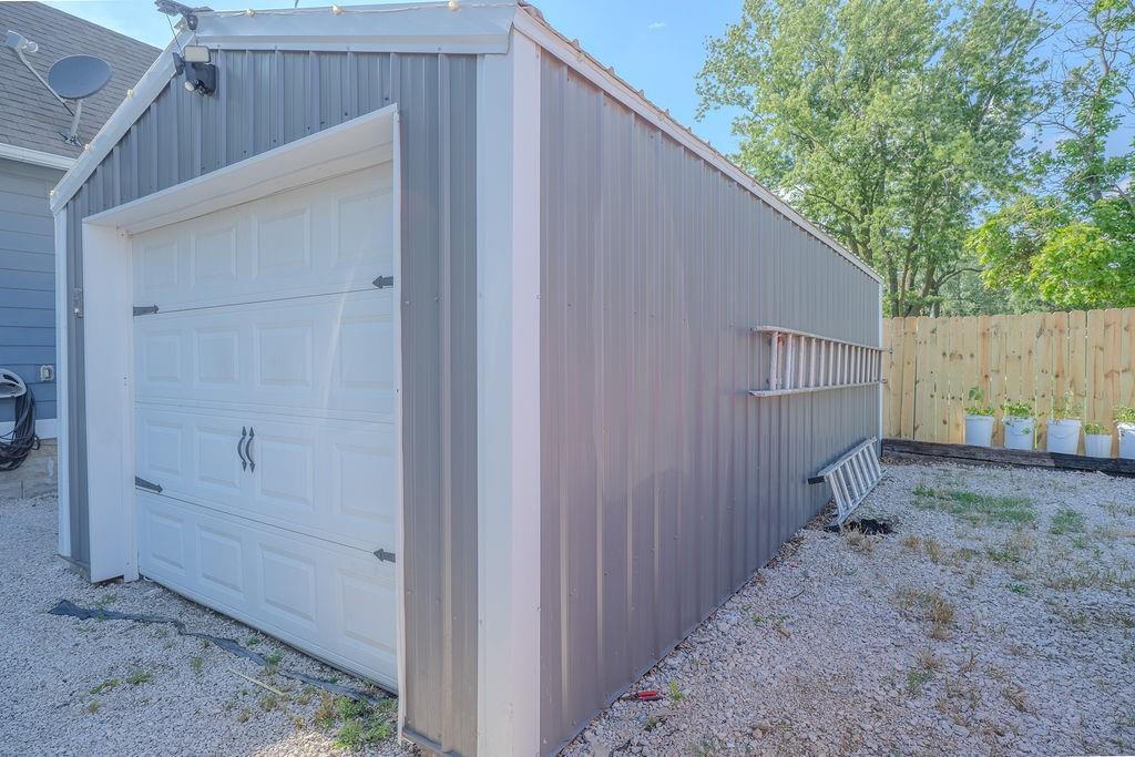 401 2nd Street Uniontown, KS 66779 - Photo 42 of 48