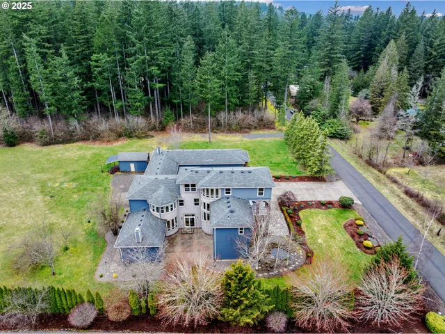 a picture of floor plan