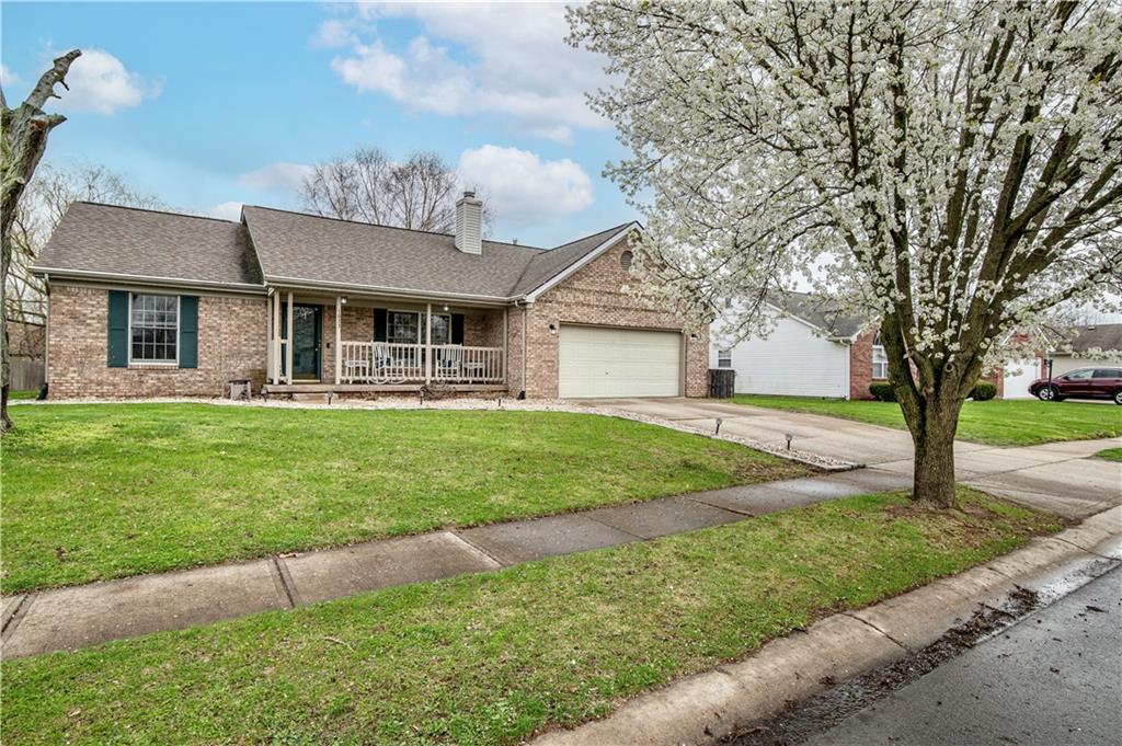 1633 Acorn Road Franklin, IN 46131 - Photo 3 of 31 Gallery Image 3