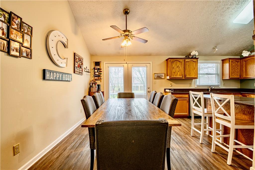 1633 Acorn Road Franklin, IN 46131 - Photo 7 of 31 Gallery Image 7
