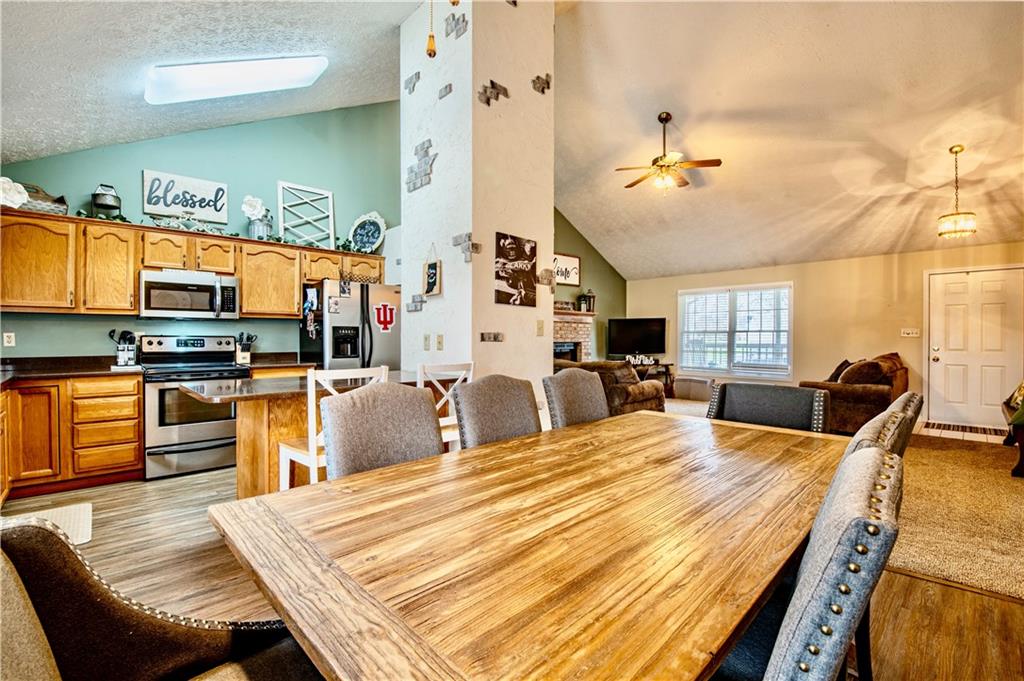 1633 Acorn Road Franklin, IN 46131 - Photo 8 of 31 Gallery Image 8