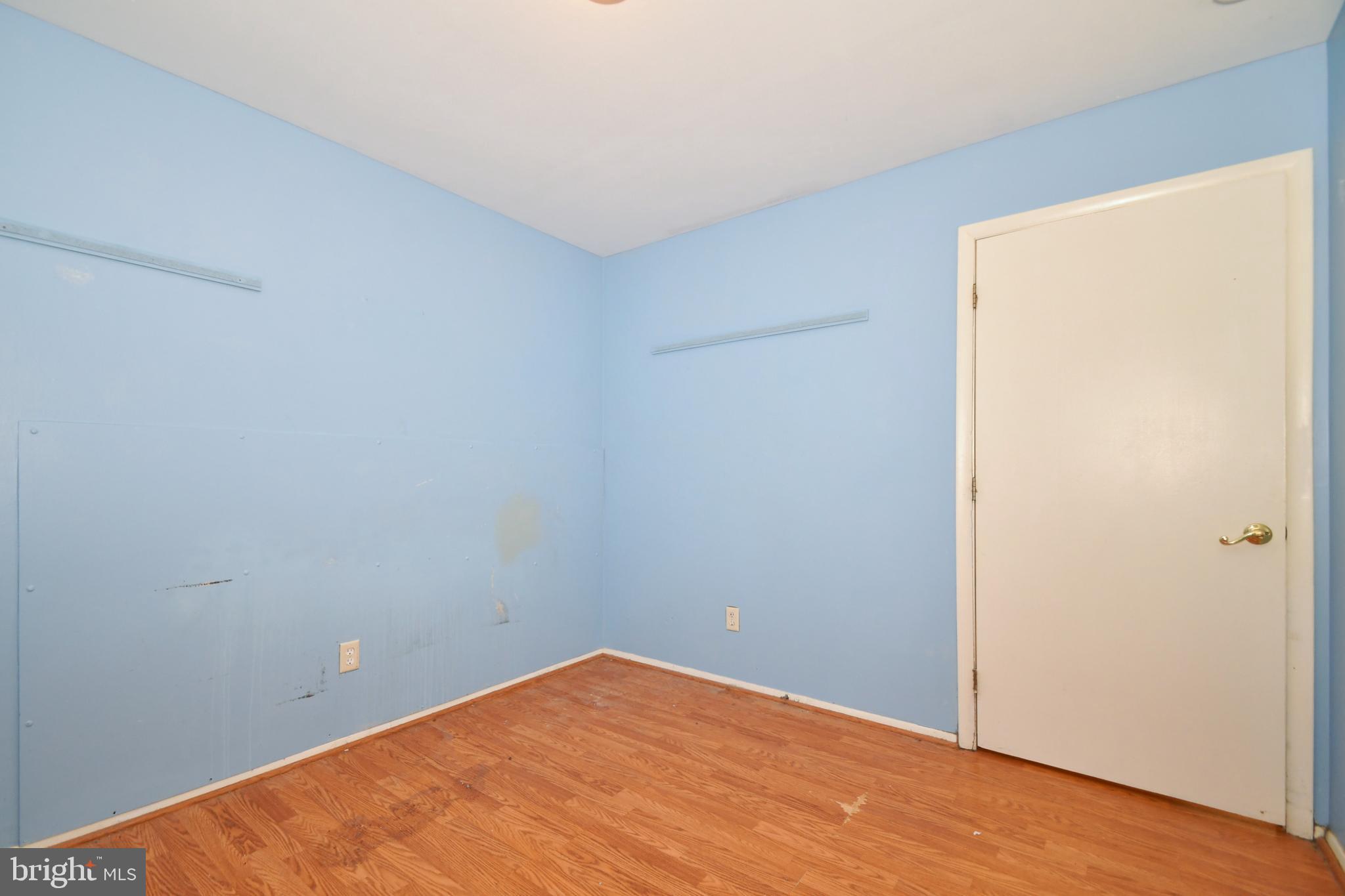 1702 Weyburn Road Rosedale, MD 21237 - Photo 22 of 38 Bedroom 3