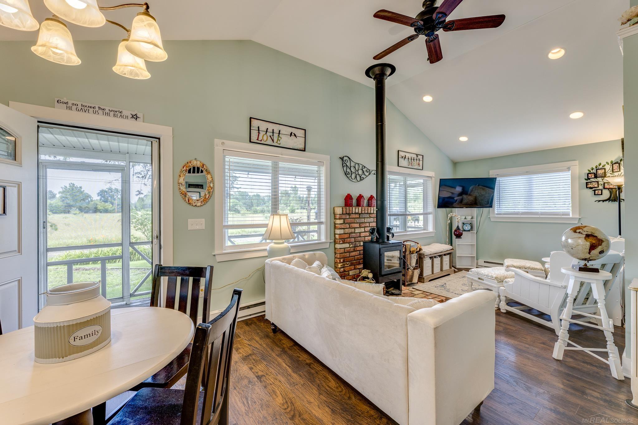 7171 Violet Road Lexington, MI 48450 - Photo 11 of 43