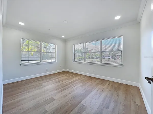 $19 | 507 East Street, Longwood, FL 32750