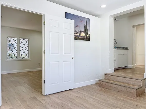 $18 | 507 East Street, Longwood, FL 32750