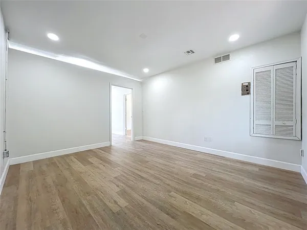 $19 | 507 East Street, Longwood, FL 32750