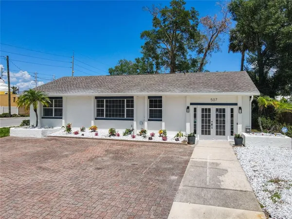 $19 | 507 East Street, Longwood, FL 32750