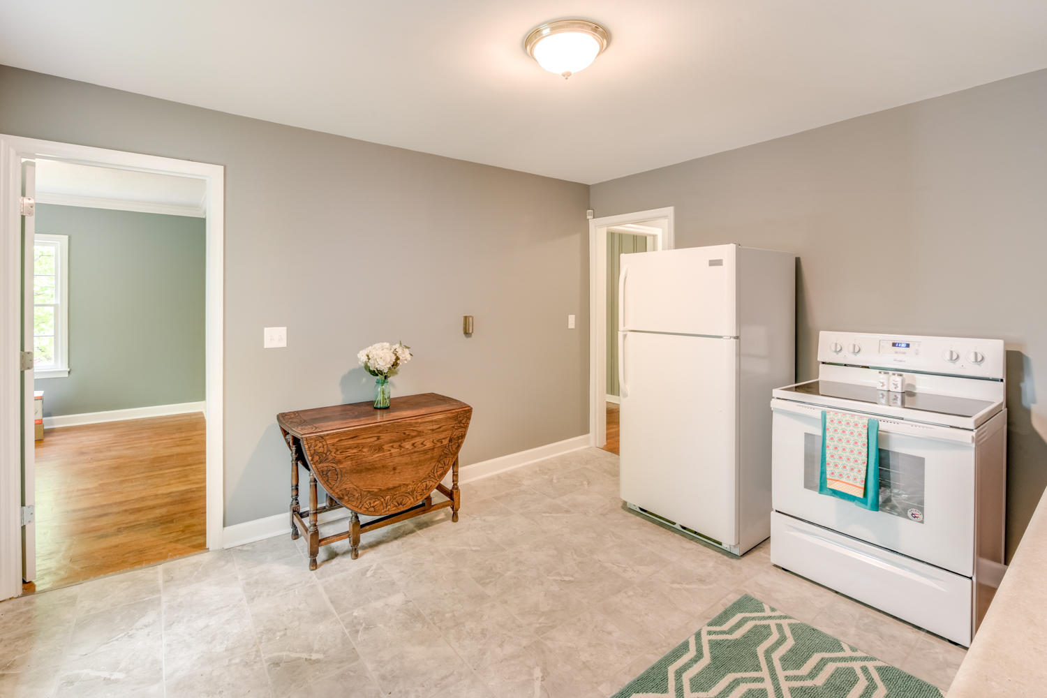 622 Layfield Road Chattanooga, TN 37412 - Photo 18 of 25 622 Layfield Rd