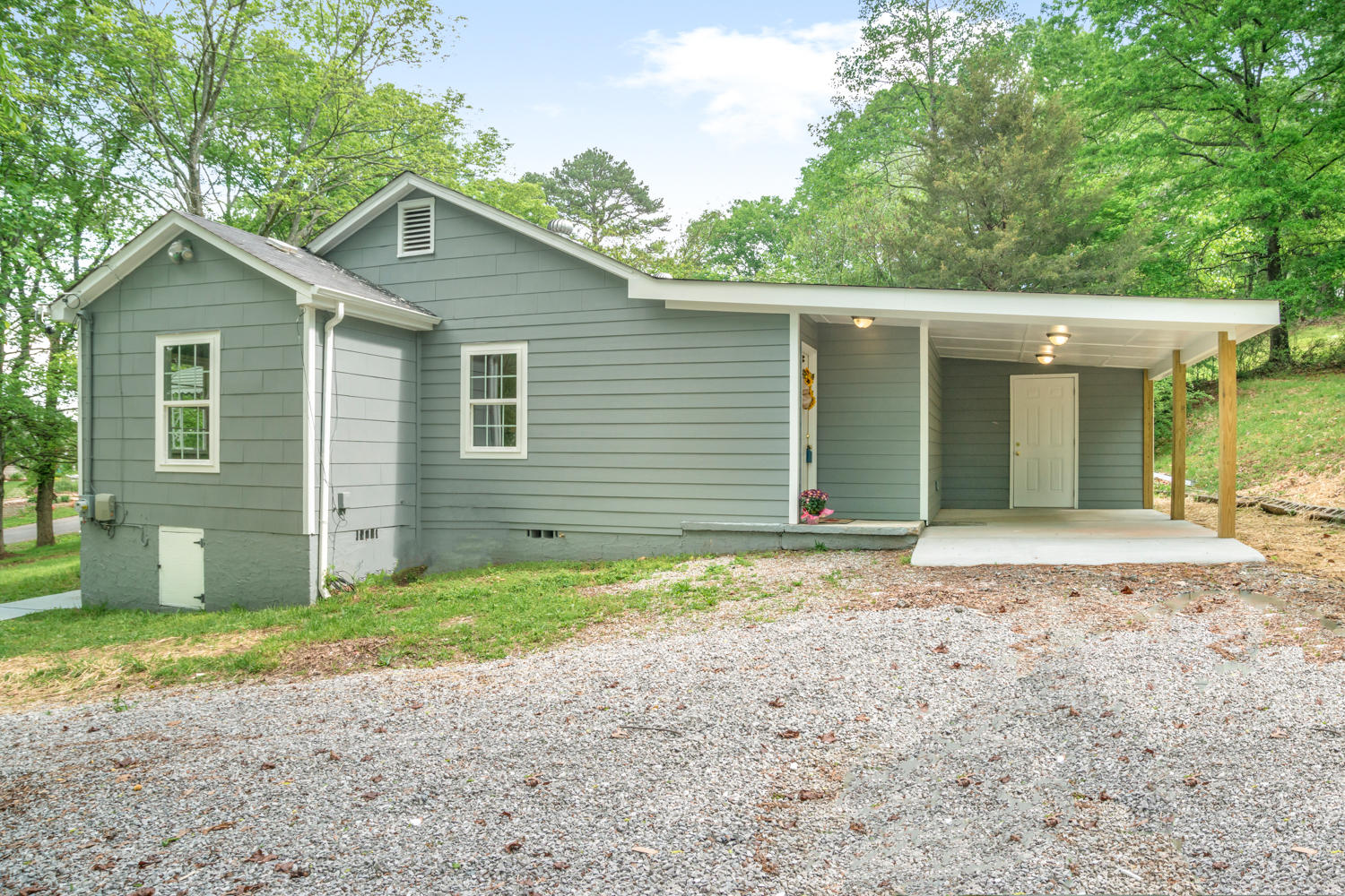 622 Layfield Road Chattanooga, TN 37412 - Photo 6 of 25 622 Layfield Rd