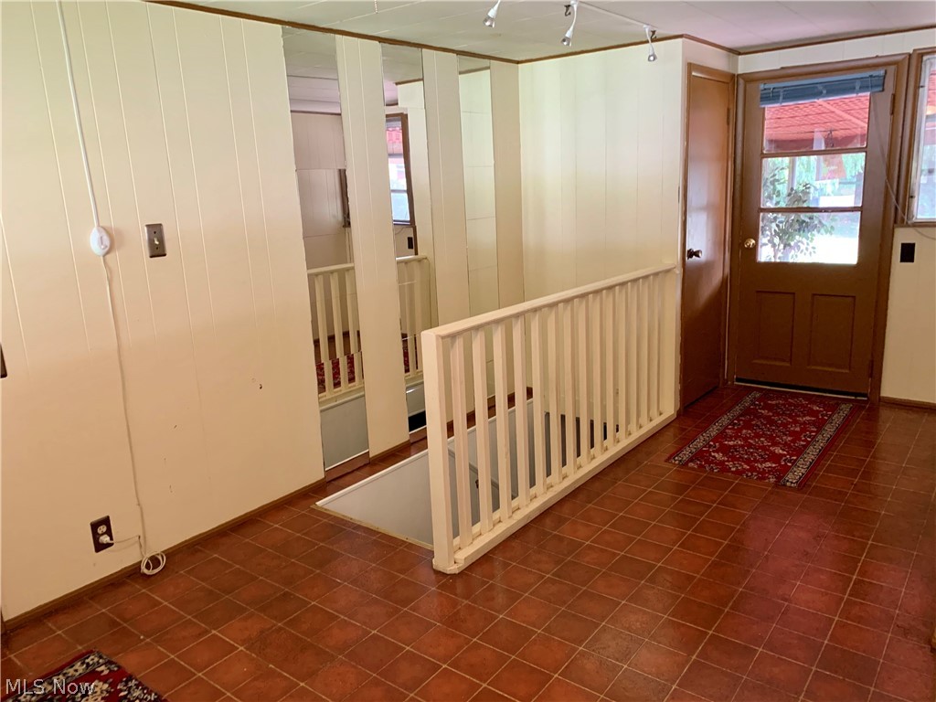 3595 Cottage Grove Road Akron, OH 44319 - Photo 13 of 22